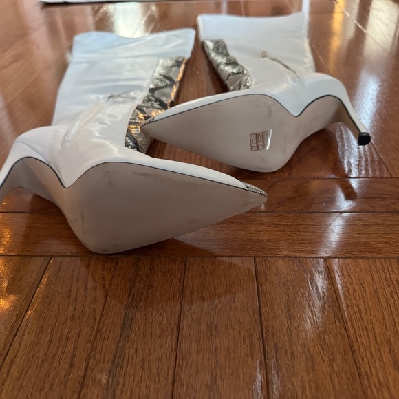 Good American White Leather Snakeskin OTK Boots. Size 6. Perfect. - Picture 5 of 9